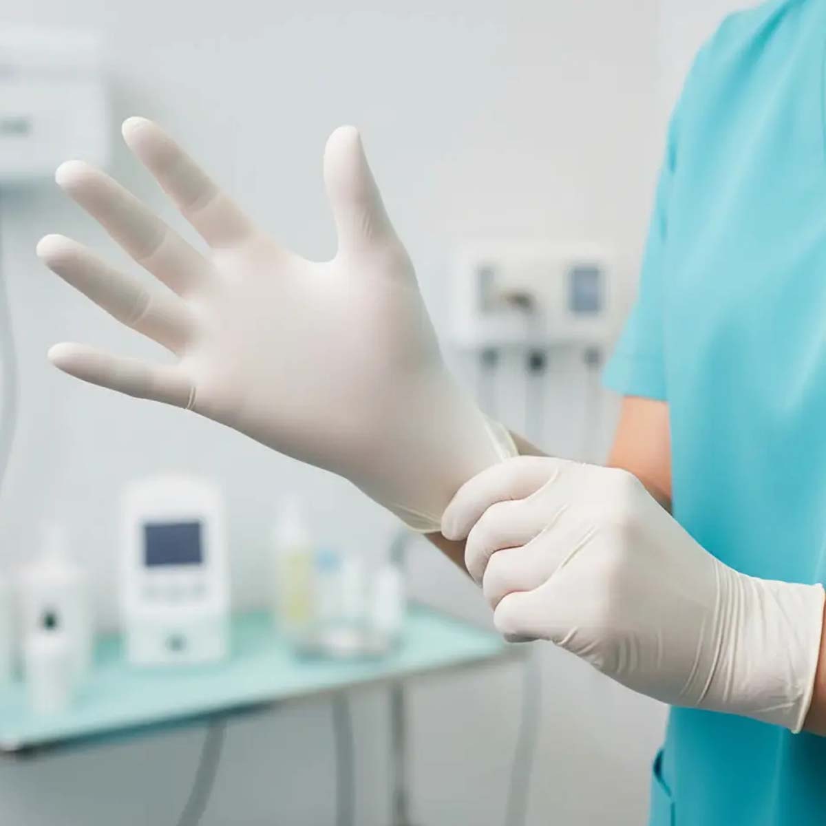 Luva Látex de Procedimento Não Cirúrgico Glomed 100UN
