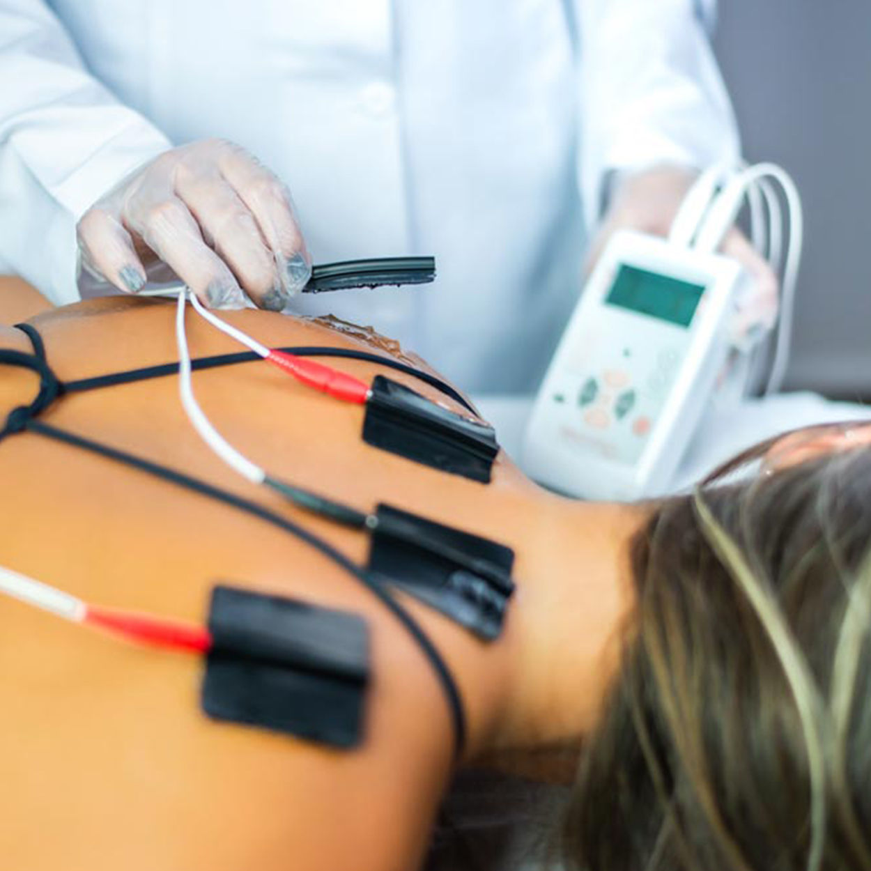 Neurodyn Portátil Tens e Fes System V3.0 Bivolt Ibramed