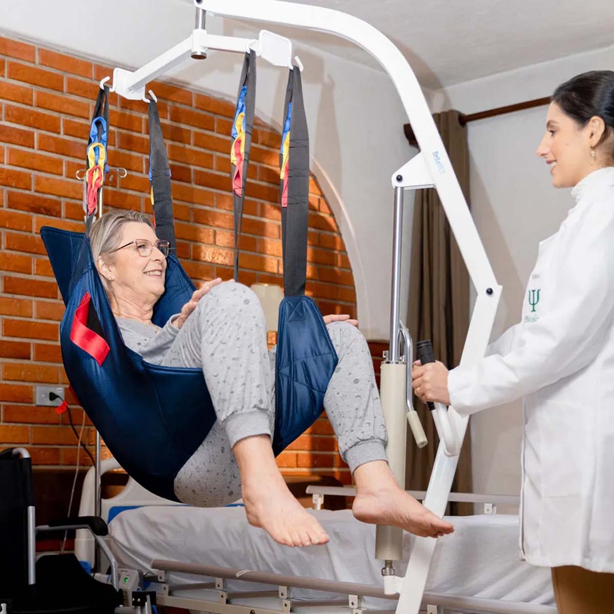 Elevador Guincho de Transferência Hidráulico 180 Kg Dellamed