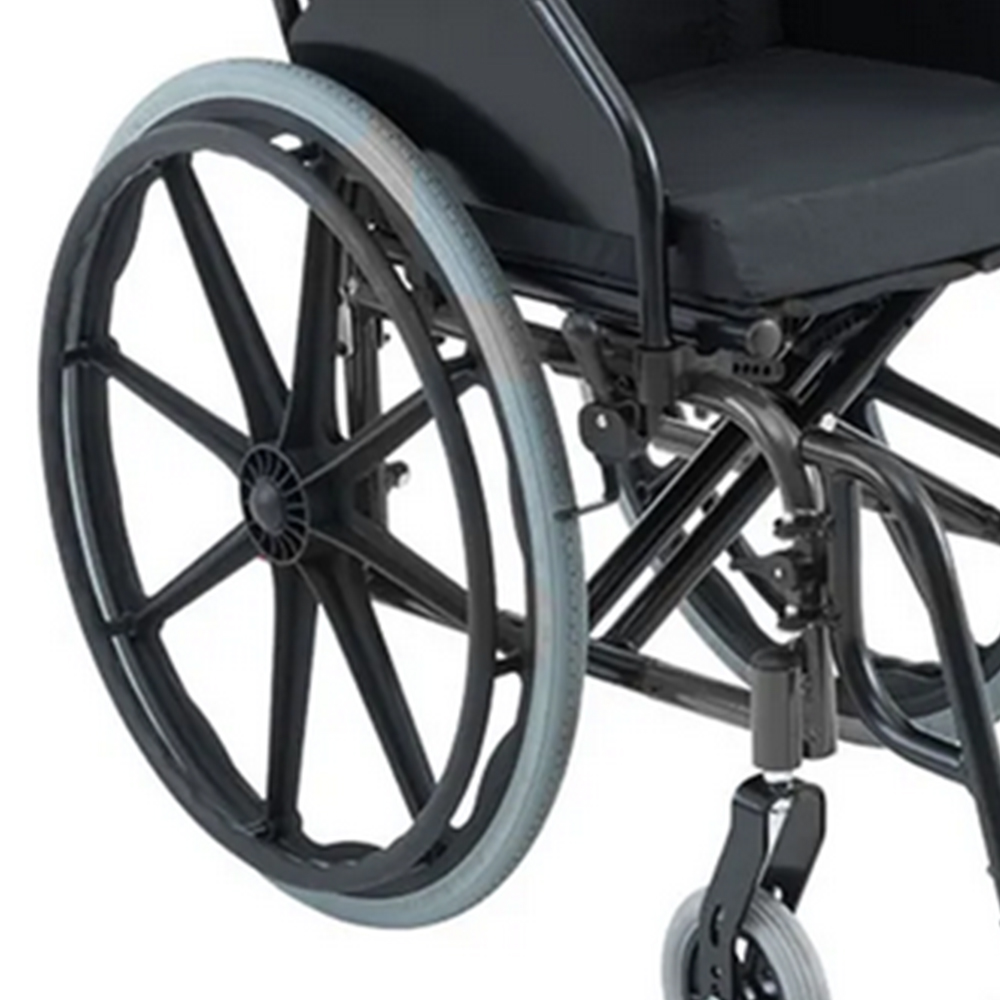 Cadeira de Rodas Ortobras KE Assento 48cm Dobrável Preta