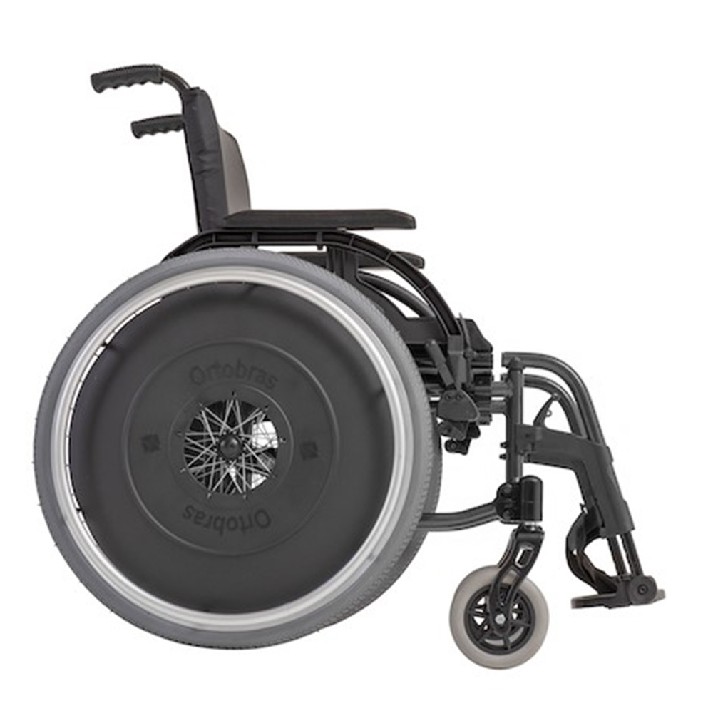 Cadeira de Rodas Ortobras K3 Preto Assento 46L x 45P x 45A