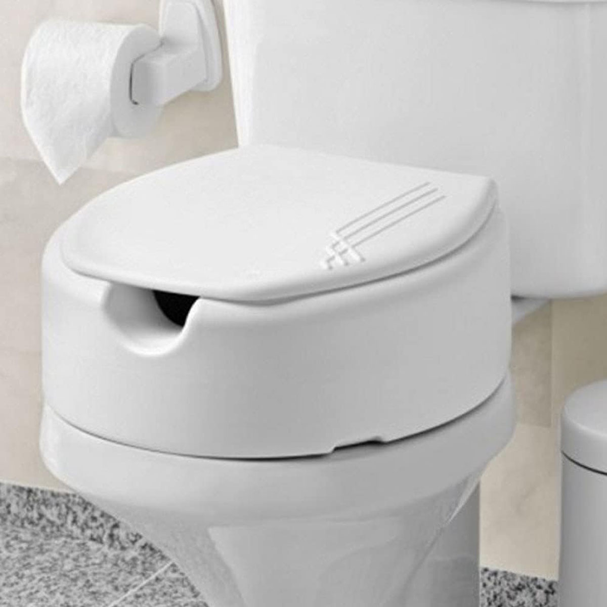 Assento Sanitário Elevado 13,5 CM Com Tampa Mebuki