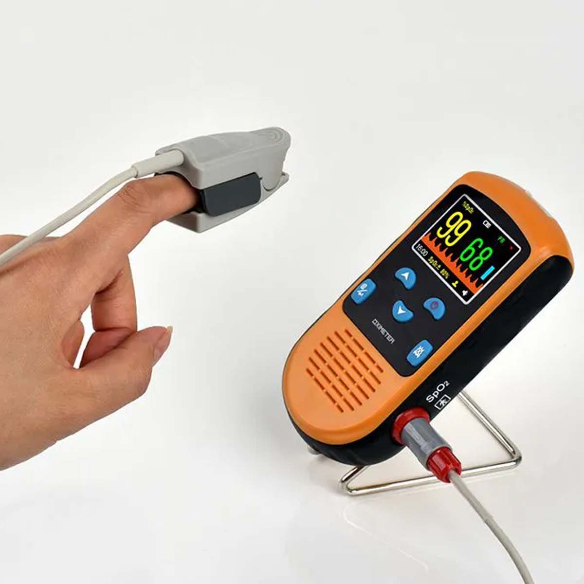 Oxímetro De Pulso PC66B Medmax Com Sensor Clip Adulto