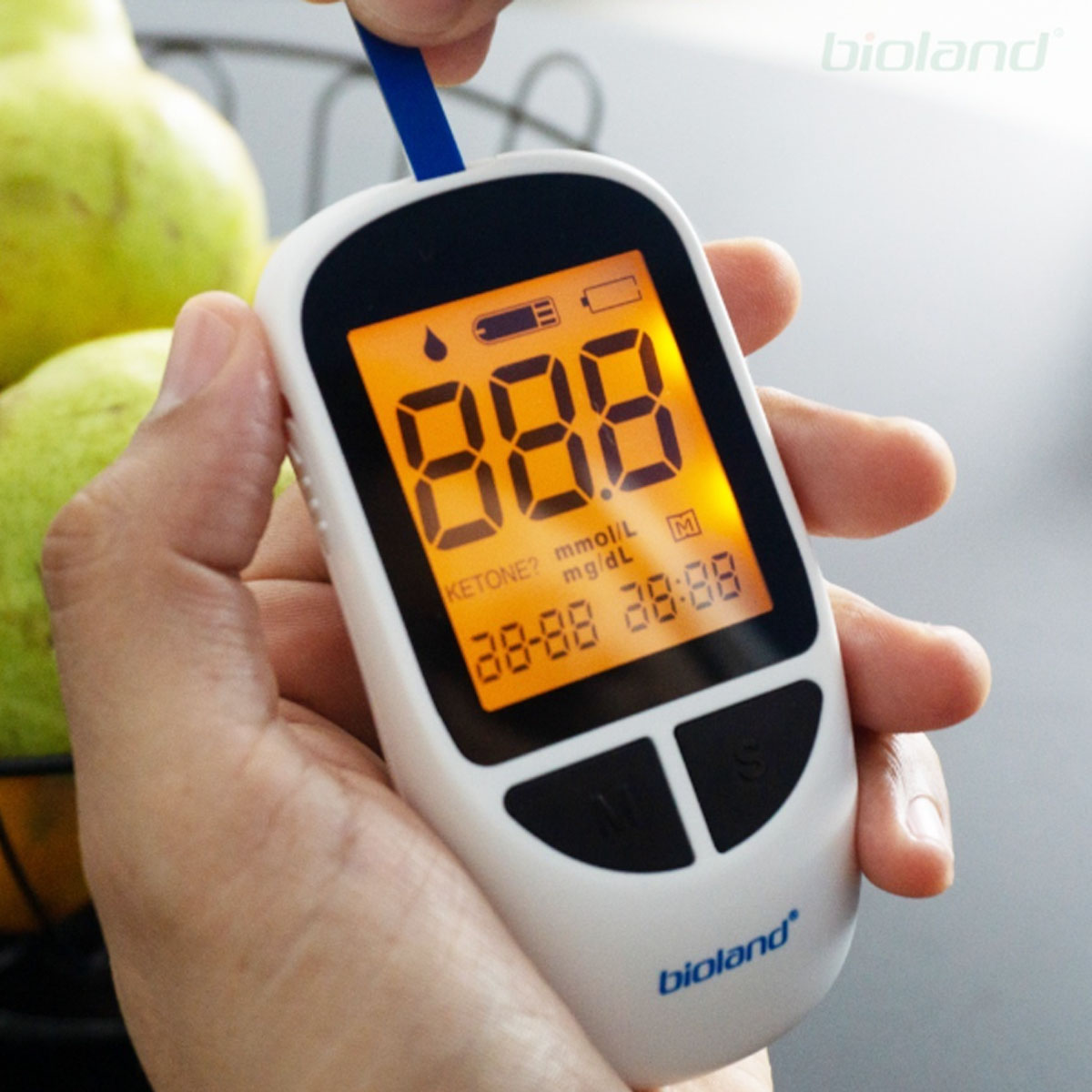 Kit Medidor de Glicose Bioland Cabo USB 125 Lancetas e 100 Fitas de Teste