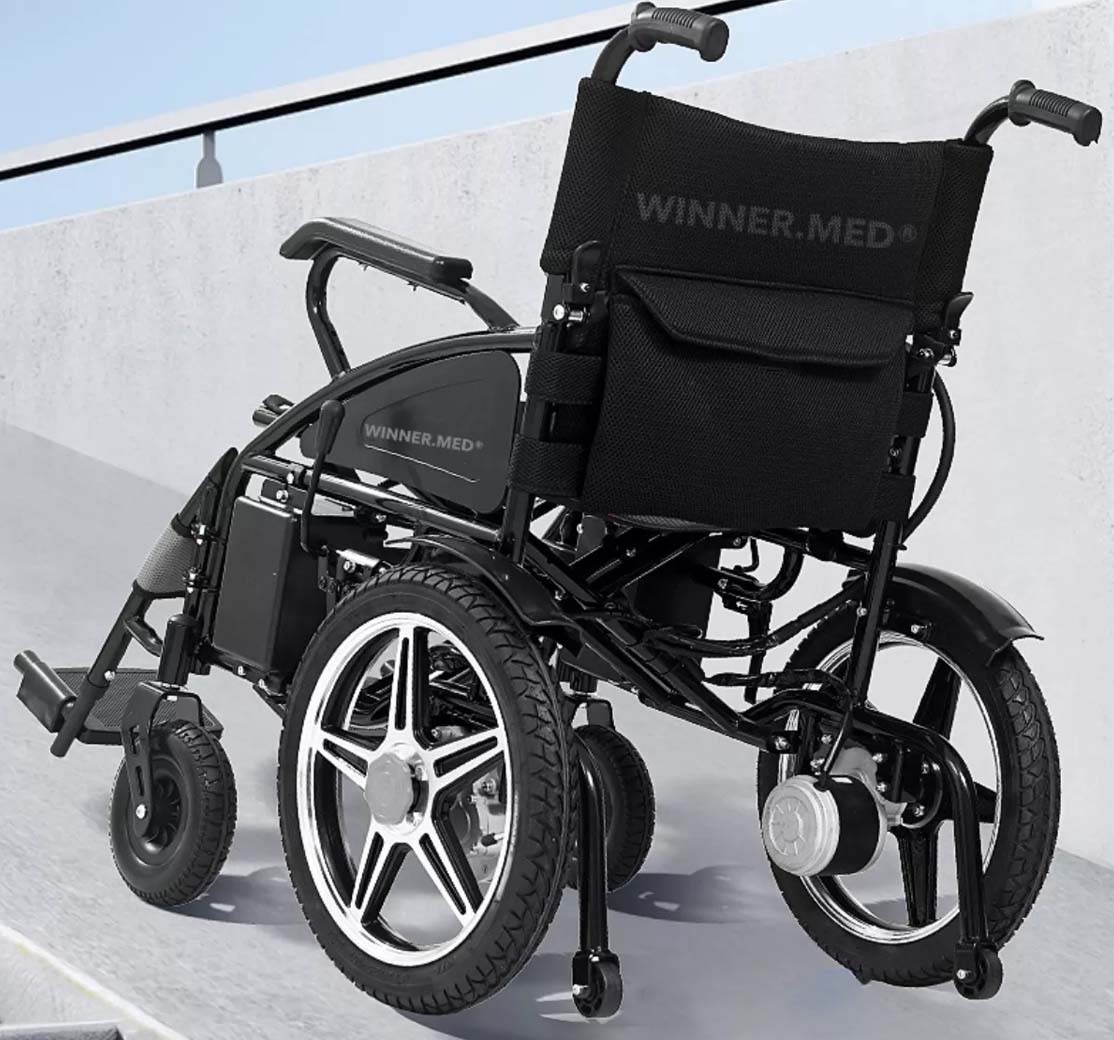Cadeira de Rodas Motorizada Controle Remoto Winner W-210 LT