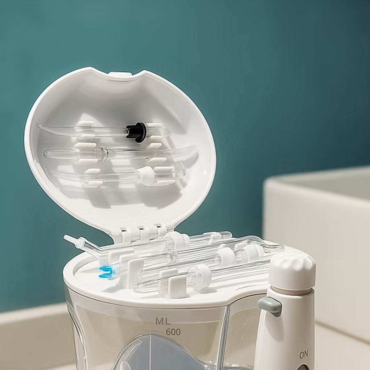 Irrigador e Higienizador Oral 600ML Bivolt Senior Care Supermedy